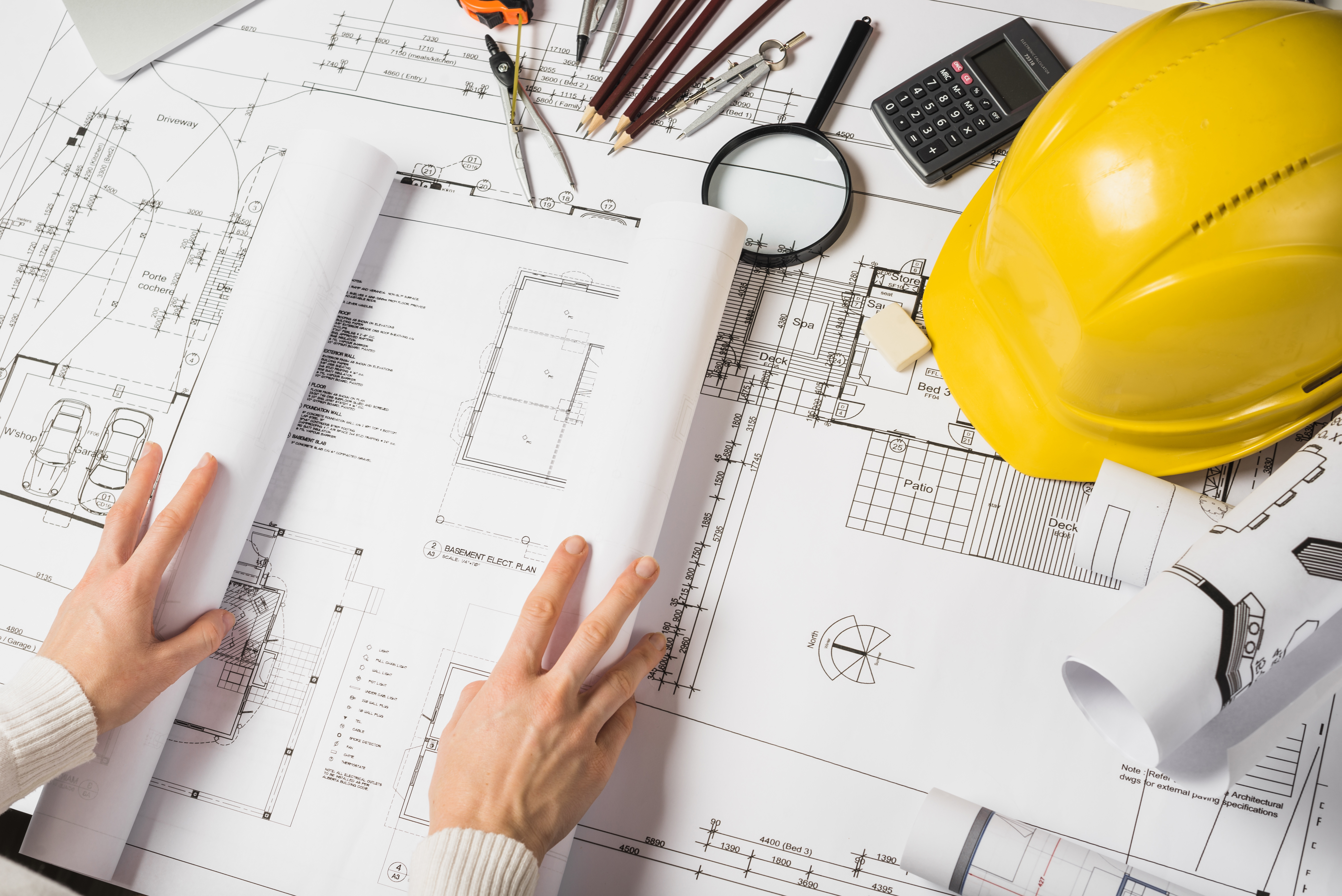 Modern building representing engineering solutions